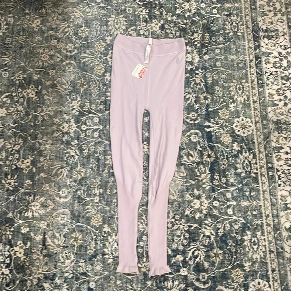 NWT Free People Movement Good Karma Leggings - Picture 5 of 6